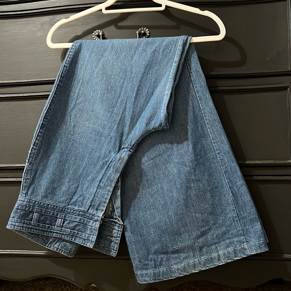 super wide leg